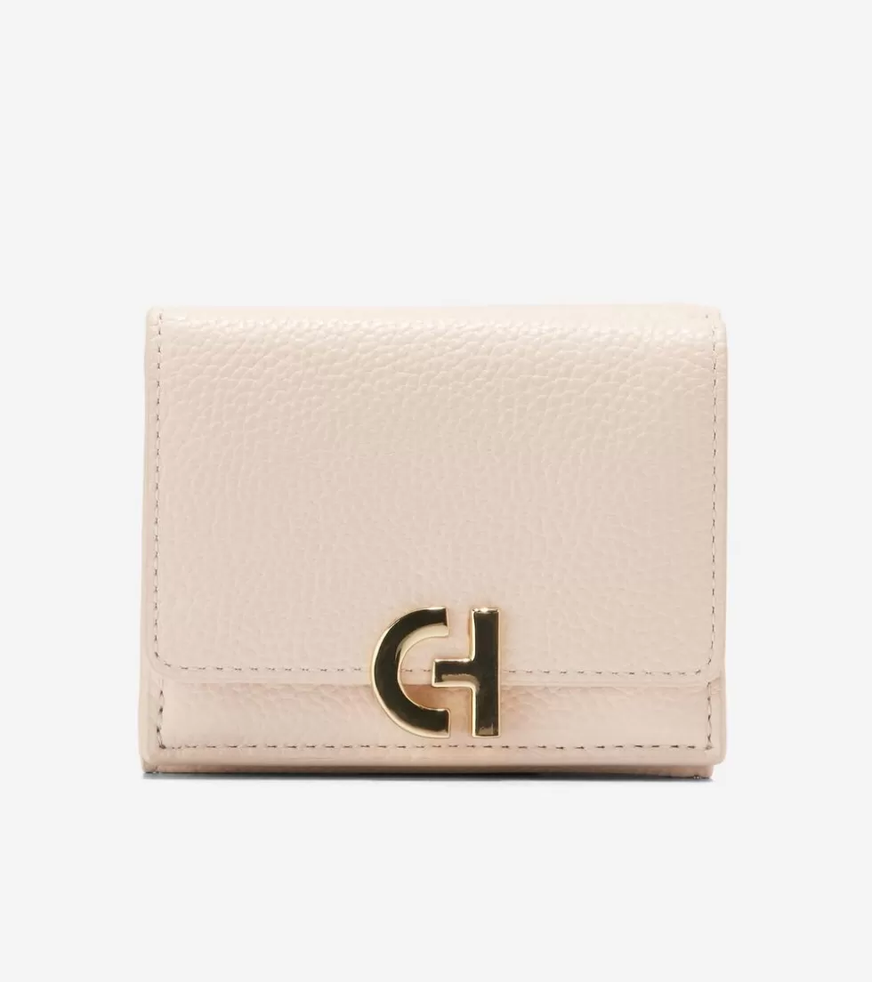 Cole Haan WALLETS & WRISTLETS | WALLETS & WRISTLETS^Essential Compact Wallet SandDollar-Ivory